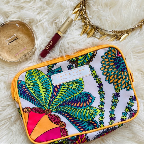 Trina Turk Handbags - Trina Turk x Clinique | Bright Paisley Makeup Bag